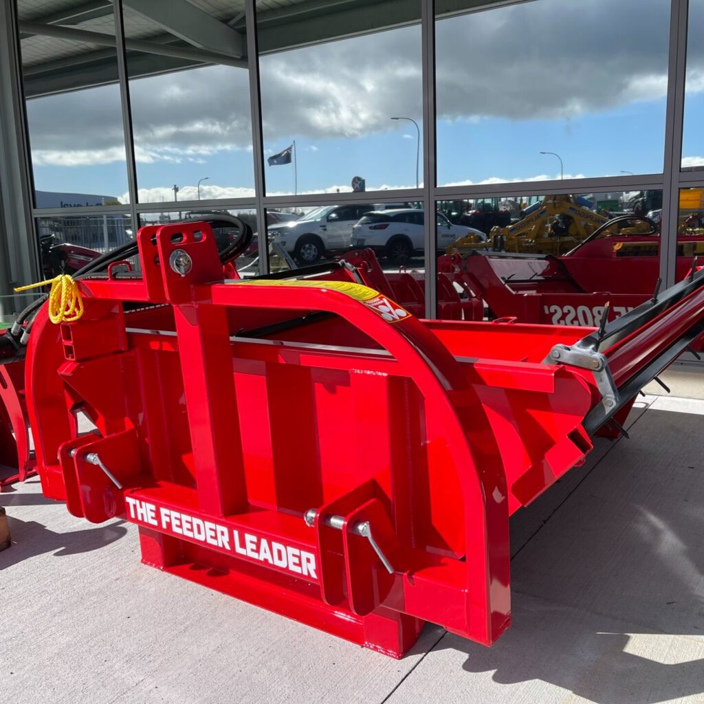 Feeder Leader 3pt Bale Feeder FieldTorque Taranaki