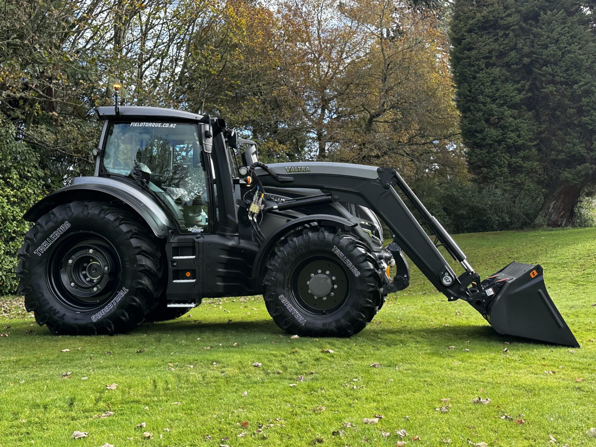 Valtra T175